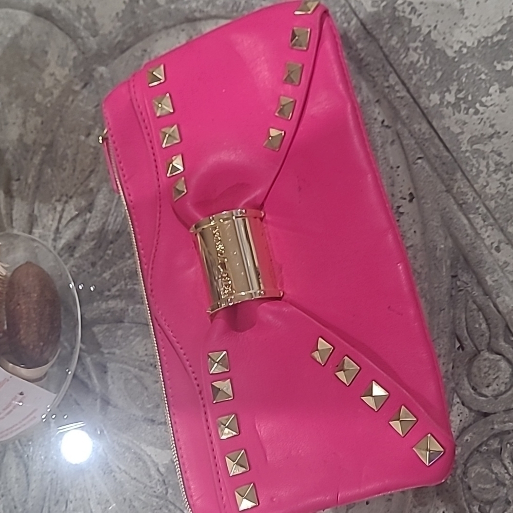 BETSEY JOHNSON PINK STUDDED CLUTCH - Picture 2 of 10